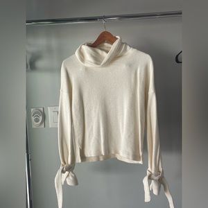 Madewell cream tie sleeve sweater size XS